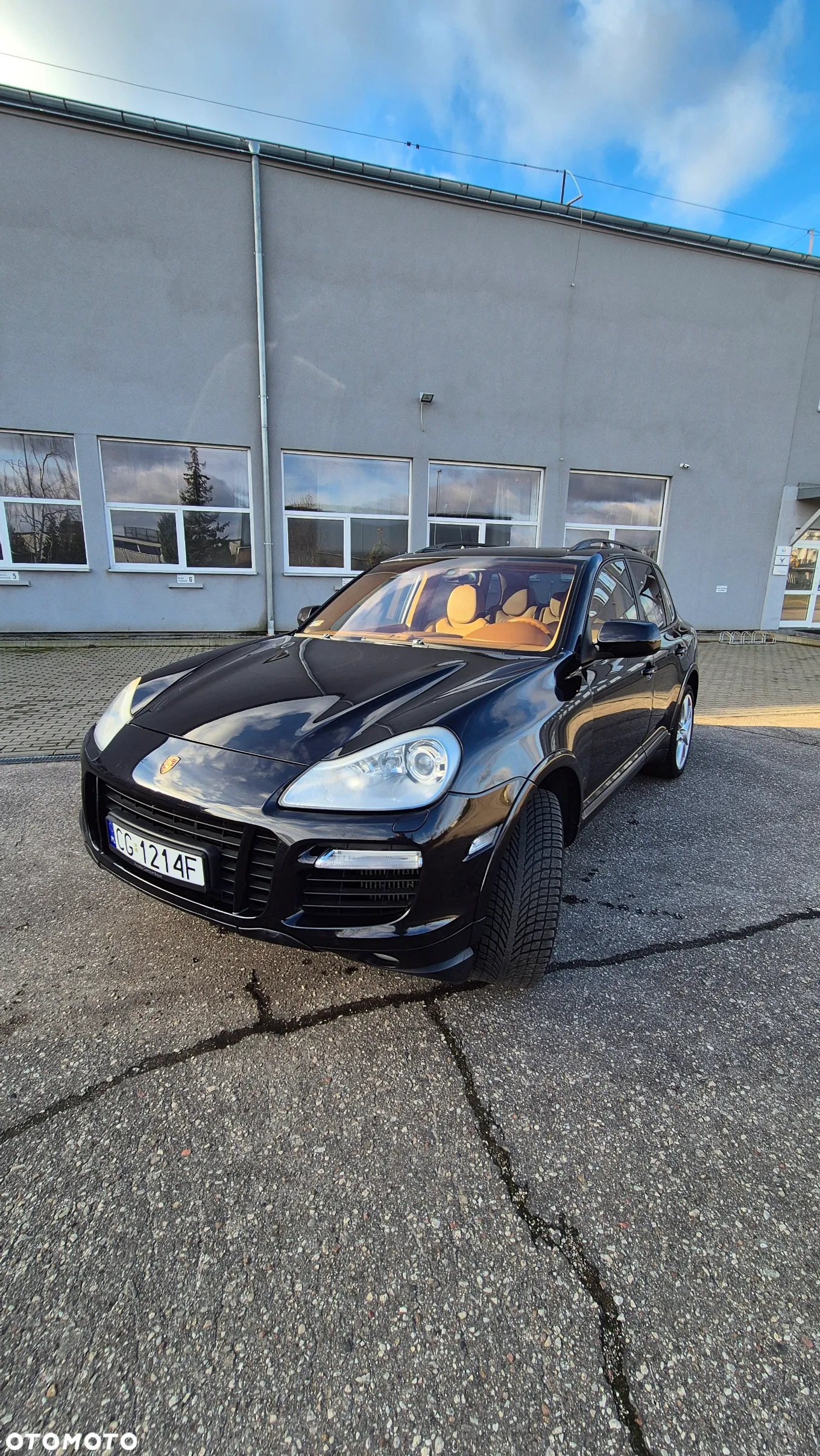 Porsche Cayenne Turbo - 13