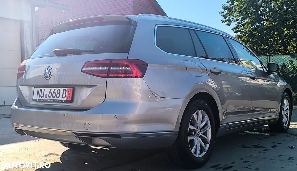 Volkswagen Passat 2.0 TDI SCR DSG (BlueM Tech) Highline - 7
