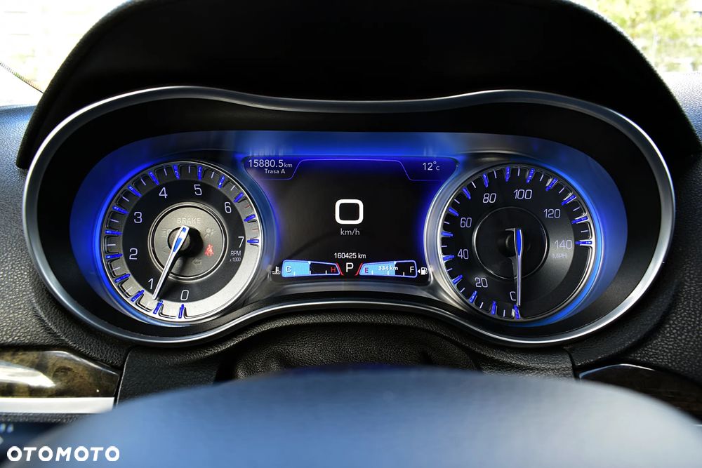 Chrysler 300 - 13