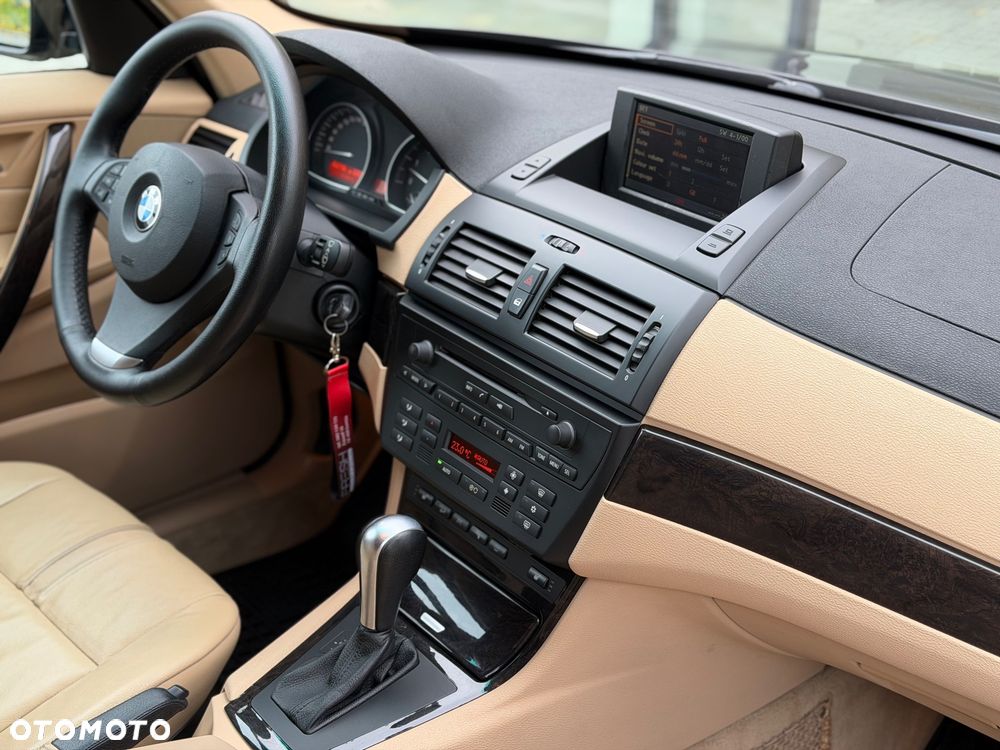 BMW X3 - 16