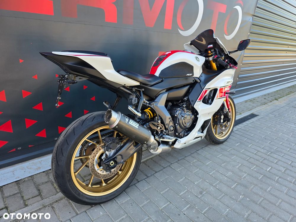 Yamaha R7 - 6