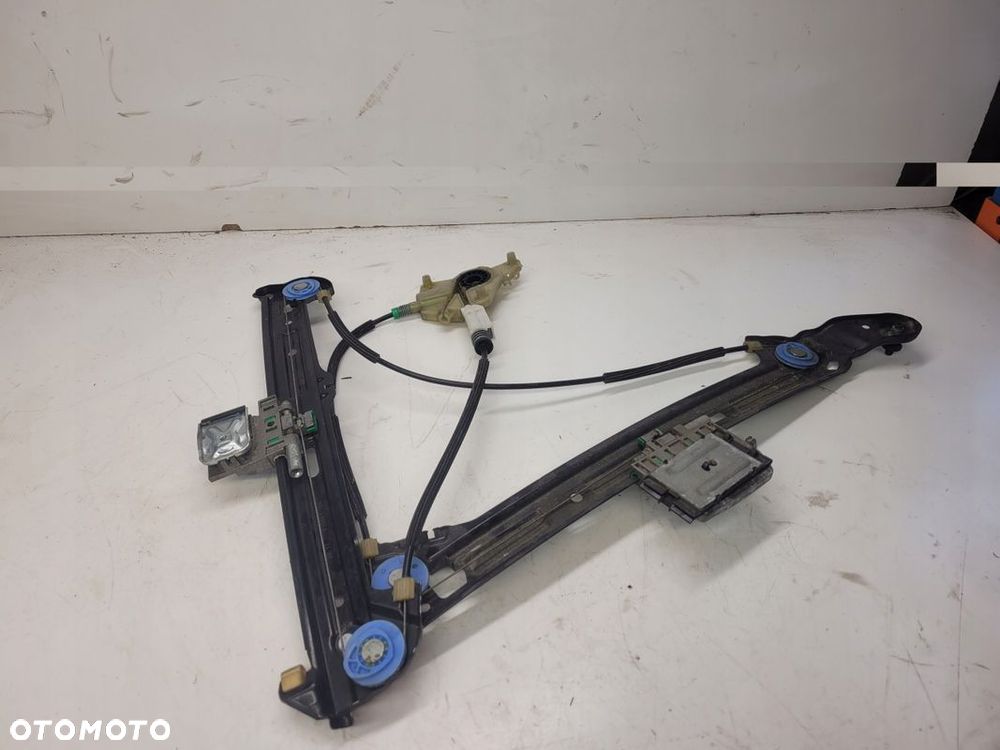 MECHANIZM SZYBY PRAWY PRZÓD AUDI A7 4G8837462A - 2