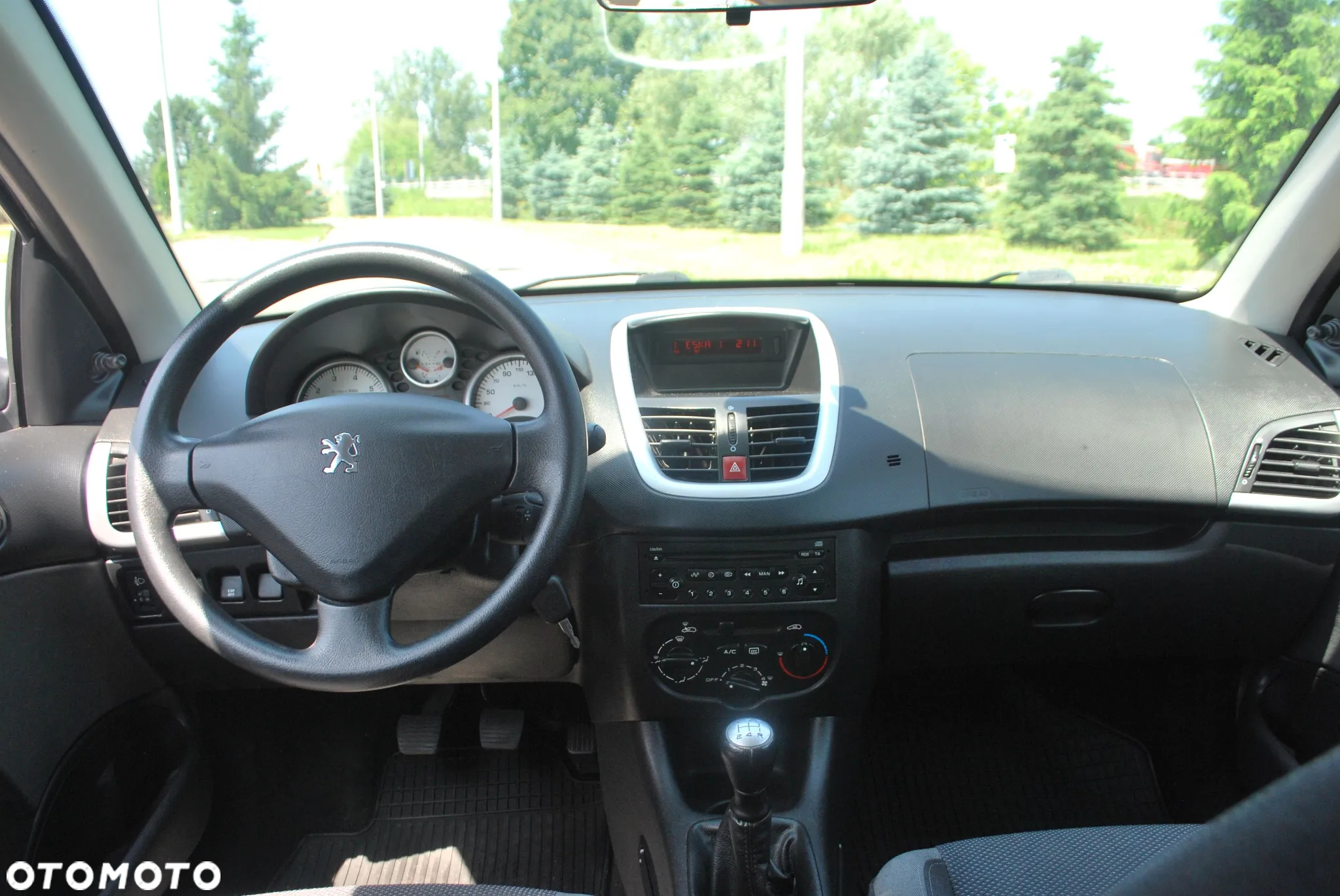 Peugeot 206 plus - 7