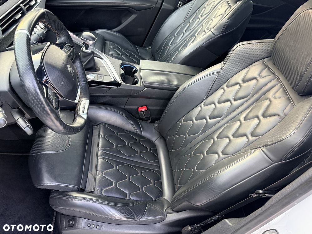 Peugeot 5008 BlueHDi 150 Allure - 13