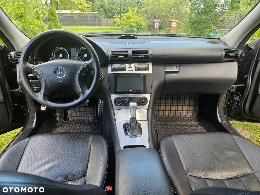 Mercedes-Benz Klasa C 200 Kompressor Automatik Elegance Sport Edition - 5