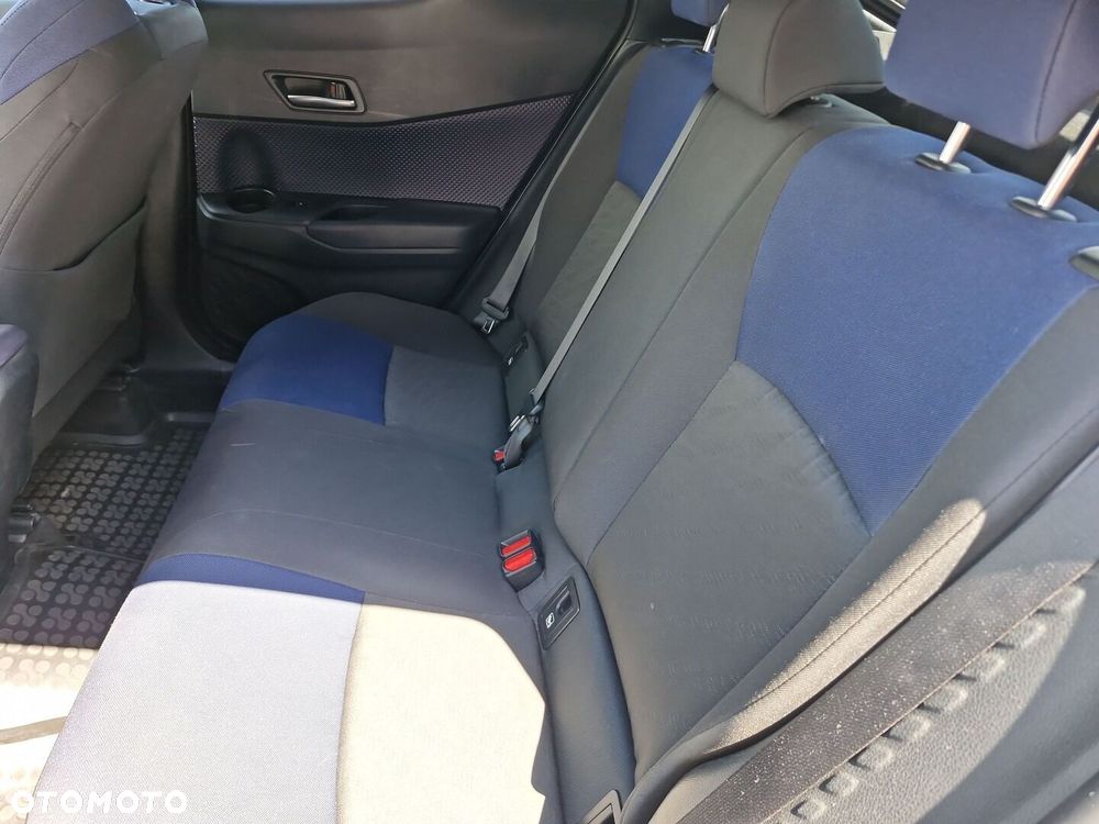 Toyota C-HR 1.2 T Dynamic - 13