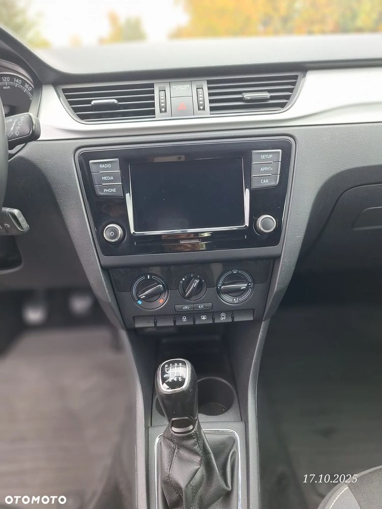 Skoda RAPID 1.0 TSI Ambition - 9