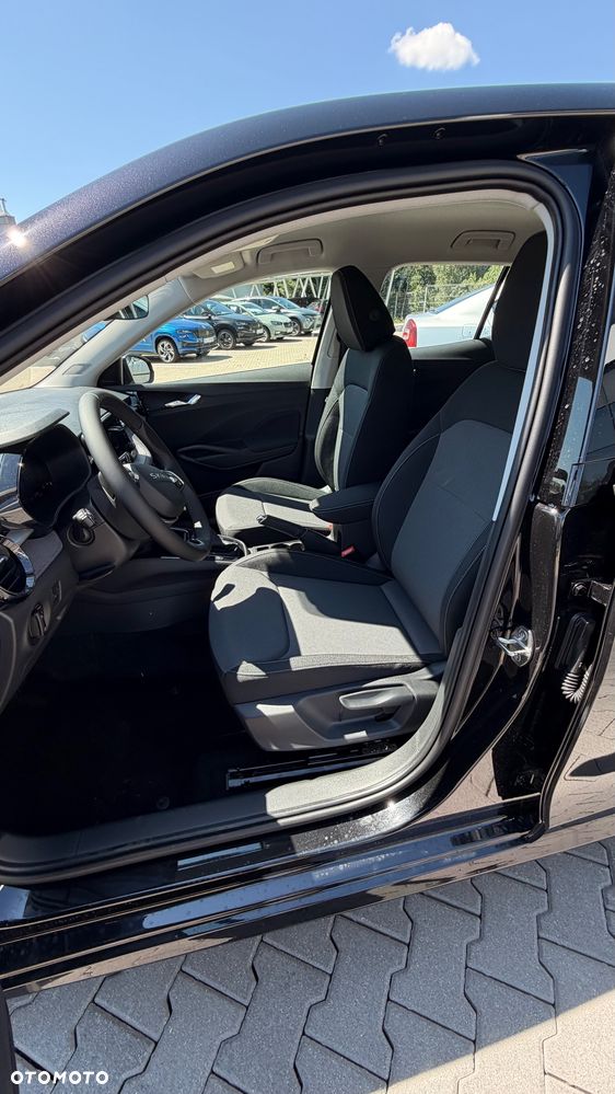 Skoda Fabia 1.0 TSI Drive DSG - 13