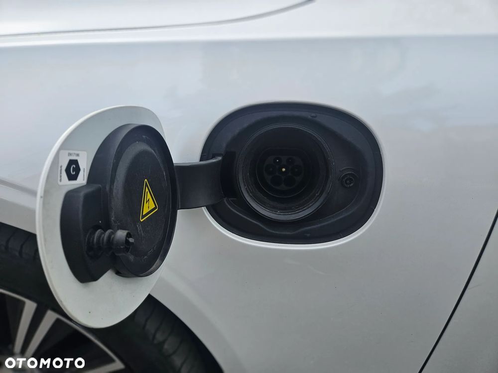 Volvo S90 T8 Recharge AWD Geartronic Inscription - 33