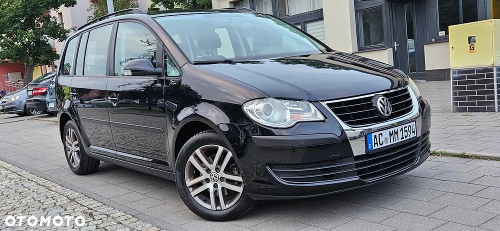 Volkswagen Touran 1.9 TDI DPF Conceptline - 19