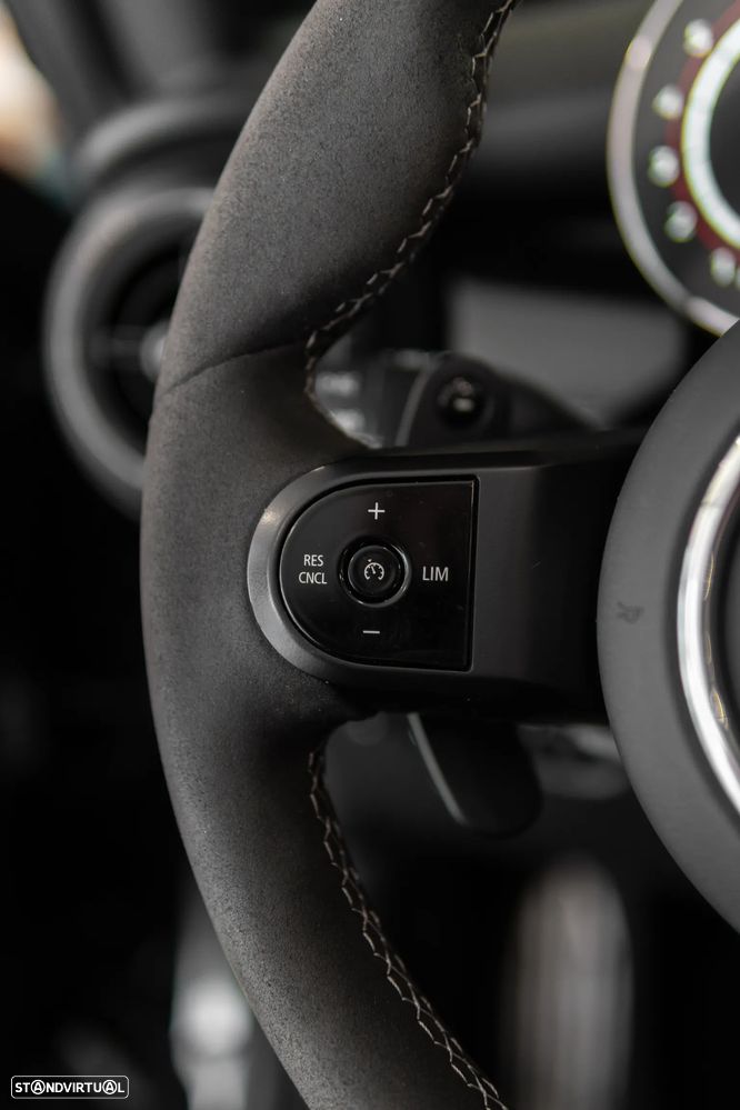 MINI Cabrio John Cooper Works Premium P. JCW Plus - 36