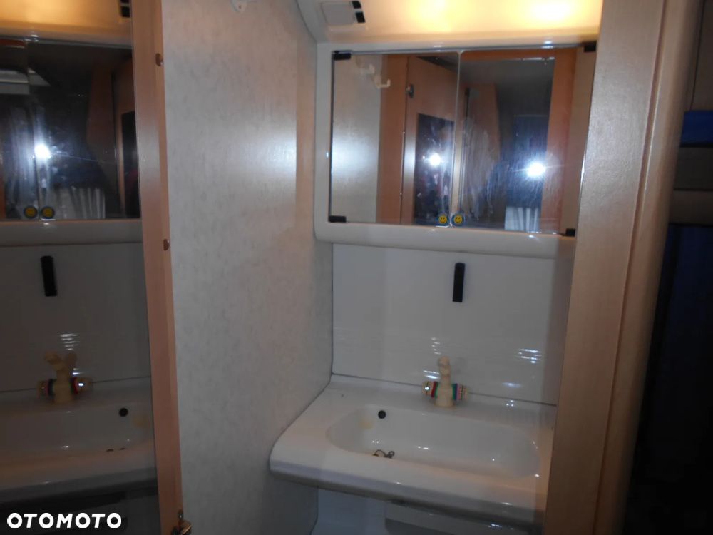 Hobby DE LUXE 400 - 10