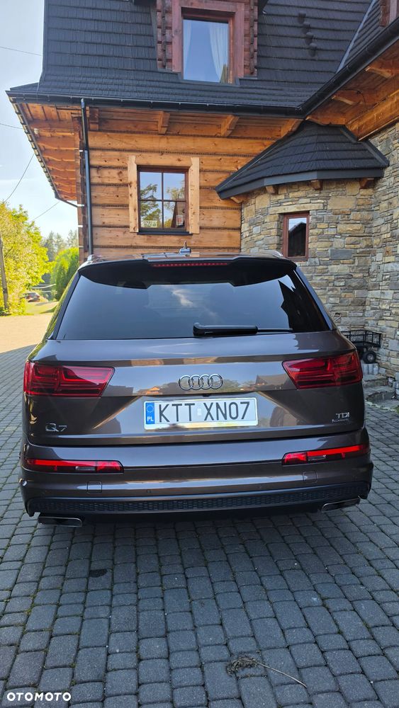 Audi Q7 - 3