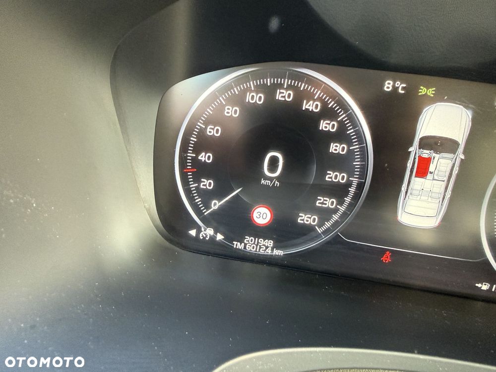 Volvo S90 - 17