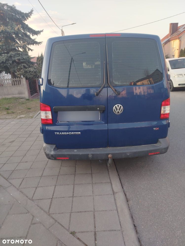 Volkswagen T5 LIFT - 7