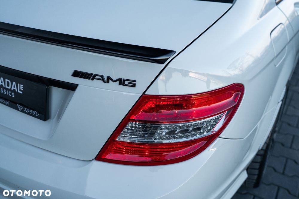 Mercedes-Benz Klasa C 63 AMG 7G-TRONIC - 14