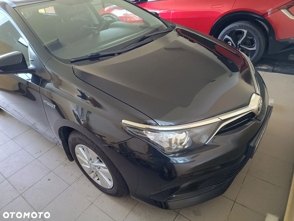 Toyota Auris Hybrid 135 Active - 5