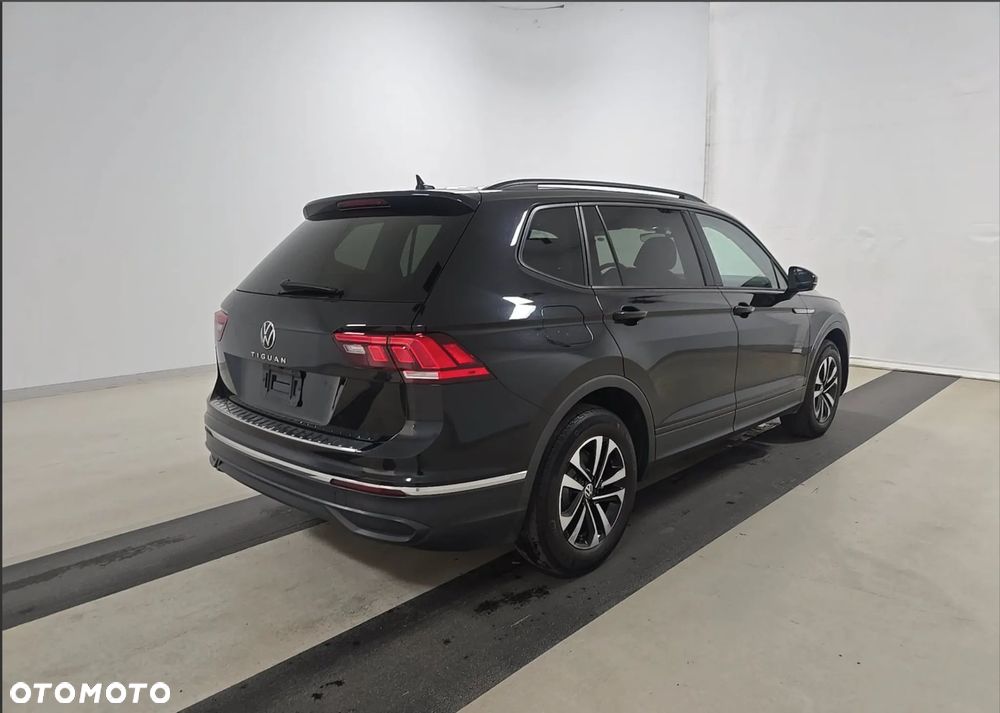 Volkswagen Tiguan - 5