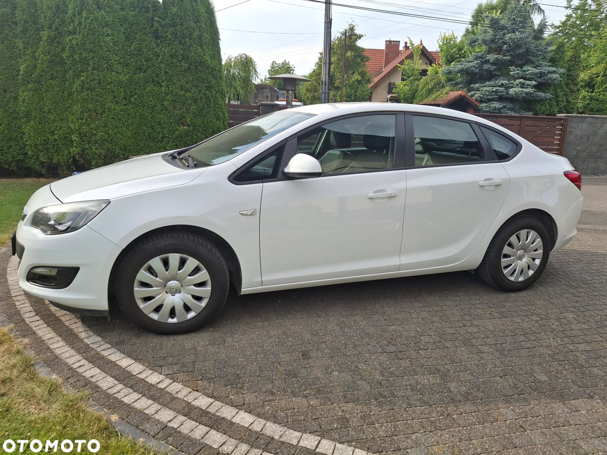 Opel Astra - 1