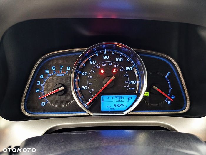 Toyota RAV4 - 25