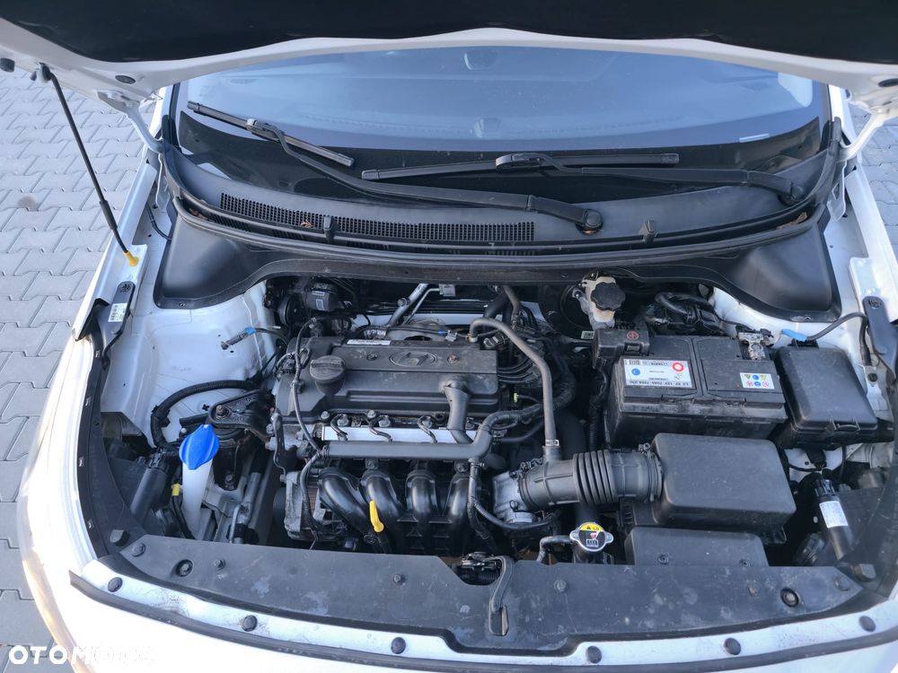 Hyundai i20 - 14