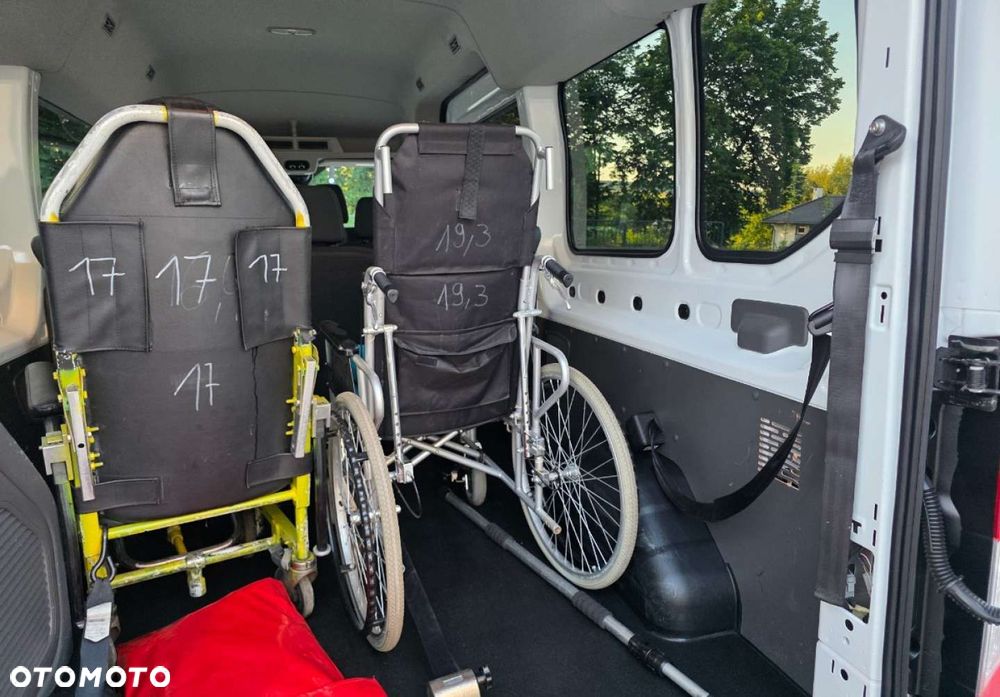 Ford Transit - 39