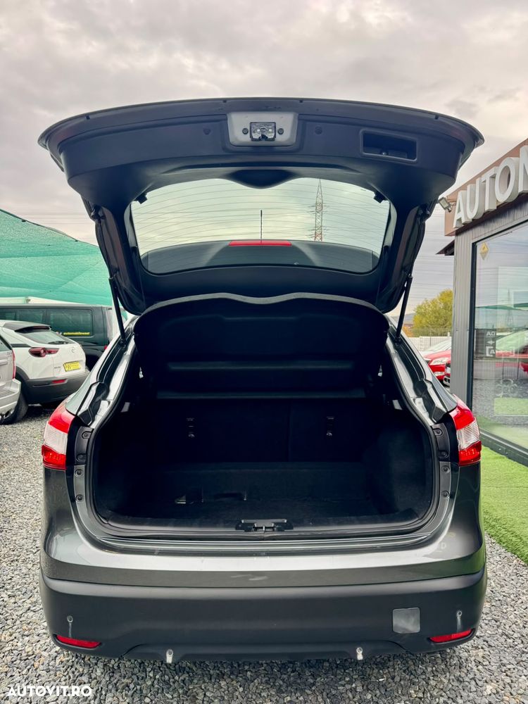 Nissan Qashqai 1.5 DCI TEKNA - 35