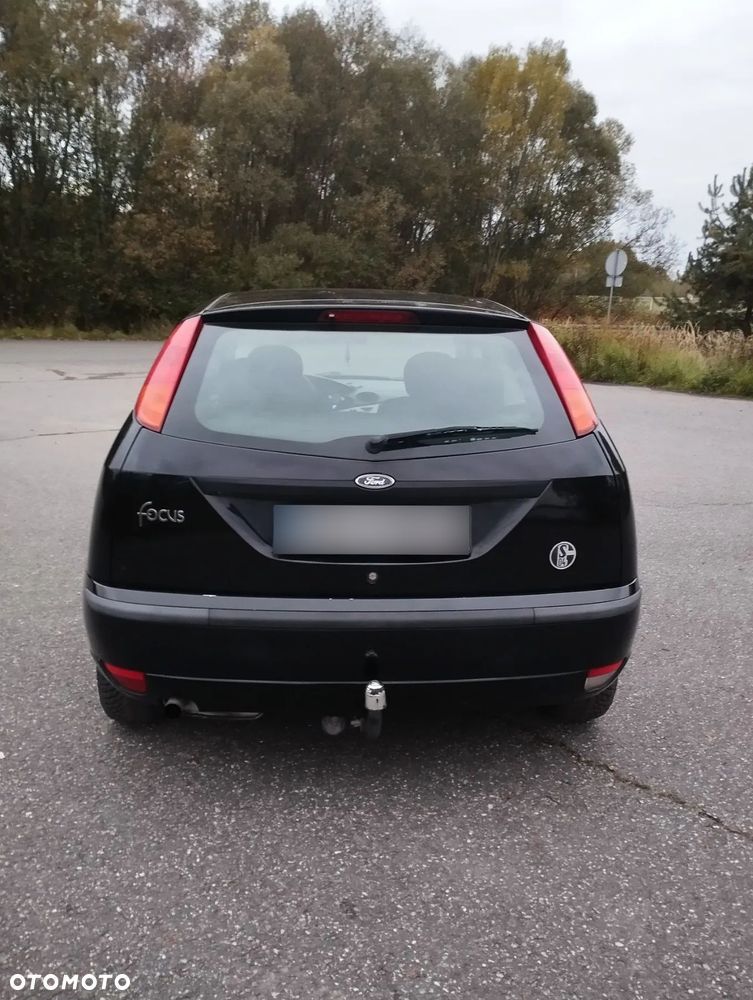 Ford Focus 1.6 16V Trend - 15