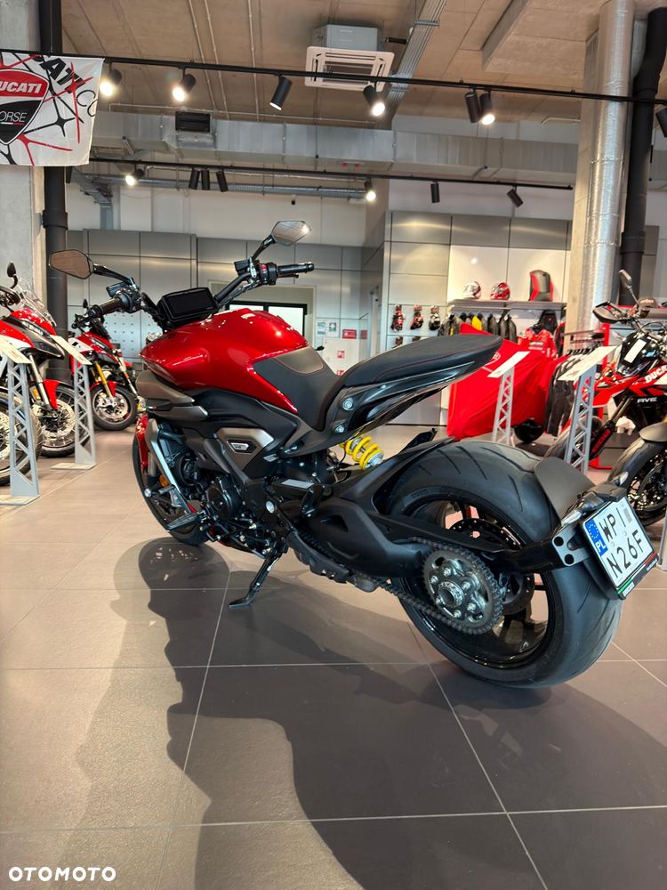 Ducati Diavel - 4