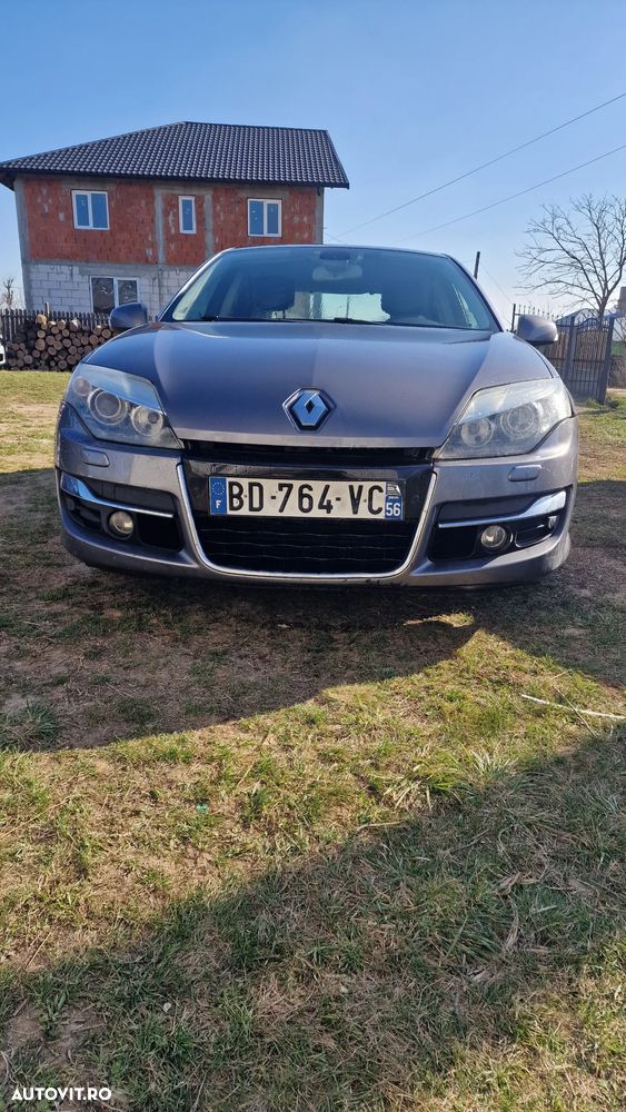 Renault Laguna dCi 150 FAP Start-Stop Paris Business - 2