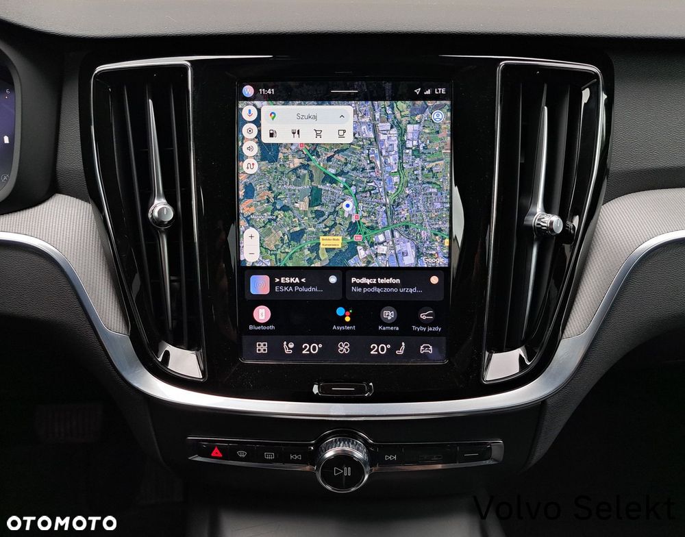 Volvo V60 Cross Country - 19