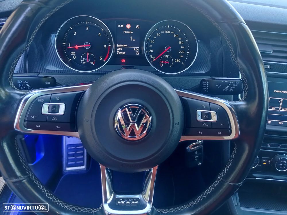 VW Golf GTD BlueMotion - 15