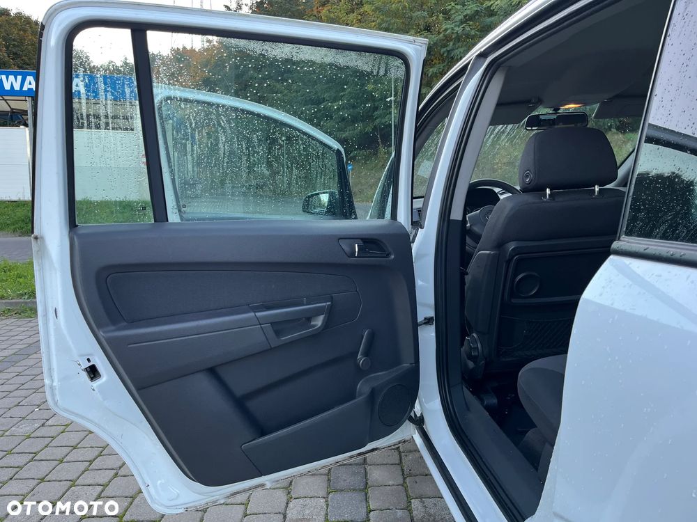 Opel Zafira 1.9 CDTI Cosmo - 11