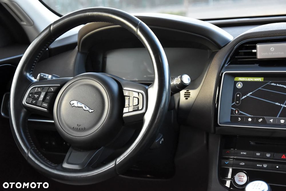 Jaguar F-Pace 2.0 i4D AWD R-Sport - 20