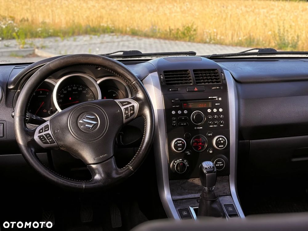 Suzuki Grand Vitara 1.9 DDiS - 6