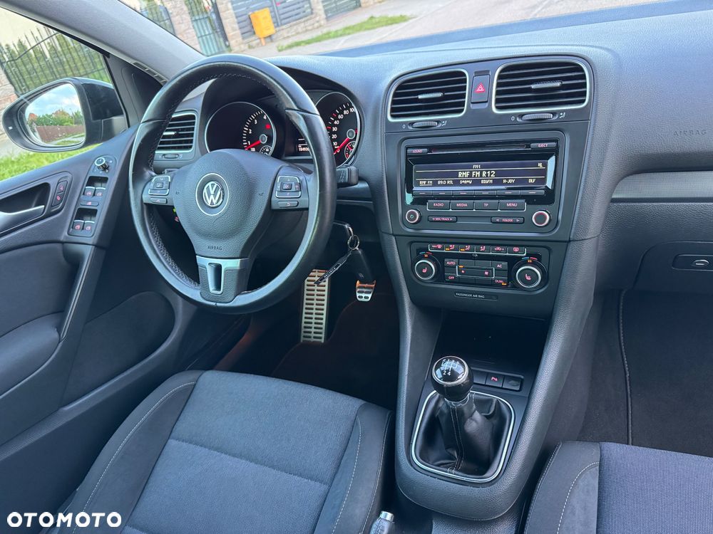 Volkswagen Golf 1.2 TSI Style - 32