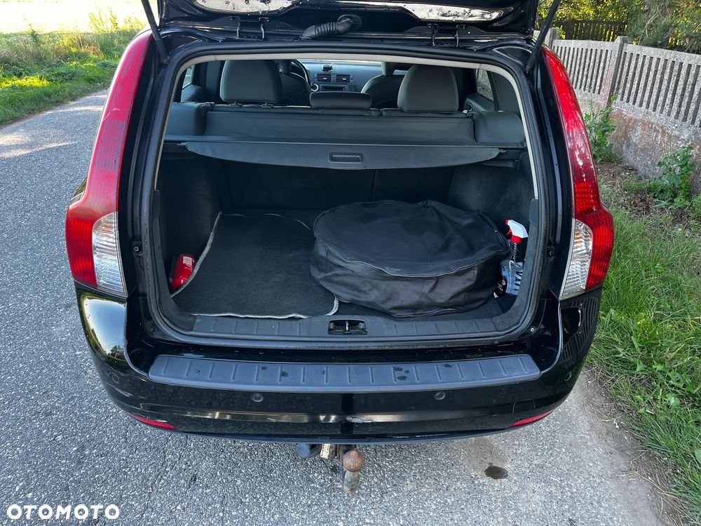 Volvo V50 - 26