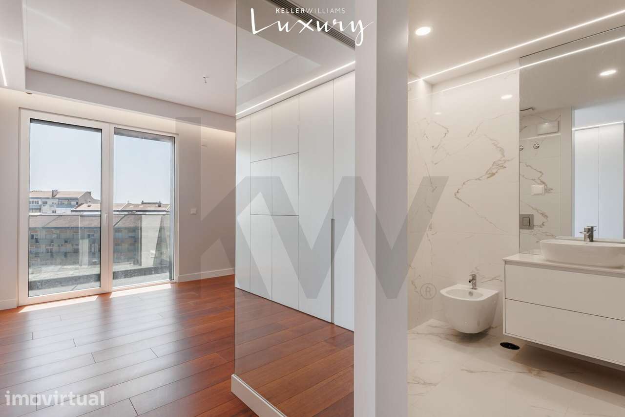 Penthouse T5 de Luxo em Almada | A+ Cert. Energético | Escritório Priv - Grande imagem: 4/40