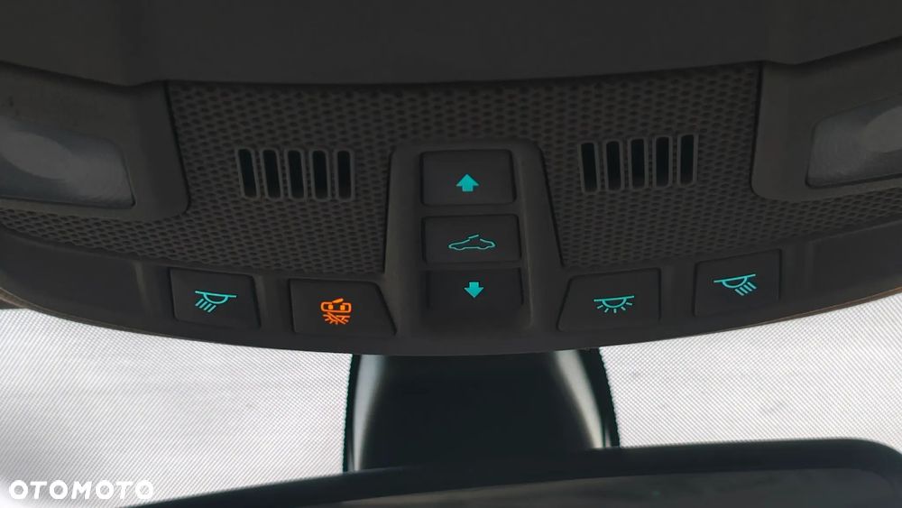 Ford Mondeo 2.0 Hybrid Trend - 31