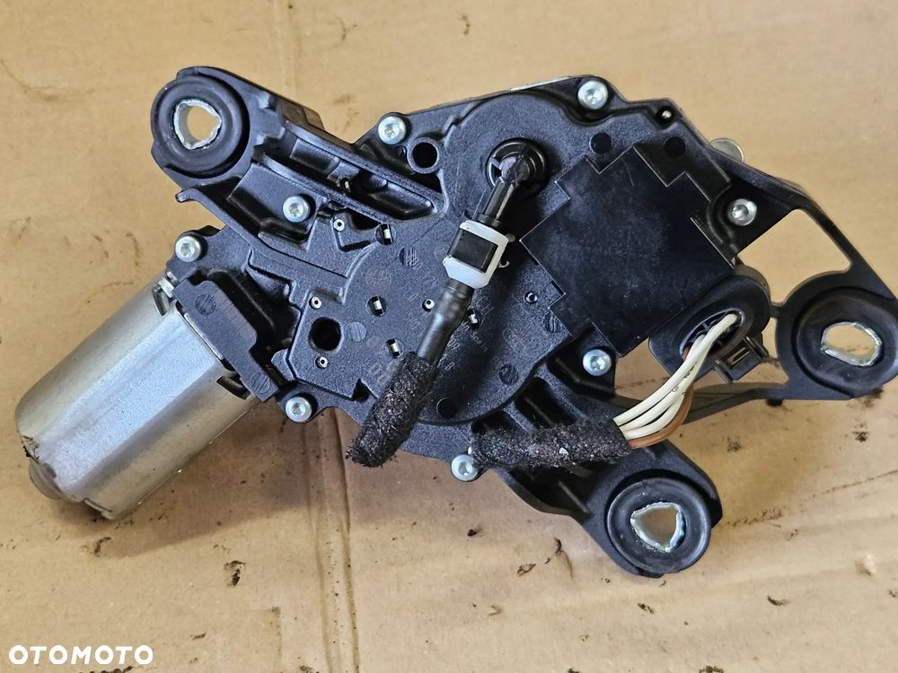 VW Golf V 5 + plus mechanizm silniczek wycieraczki tył tylnej 5M0955711B - 2