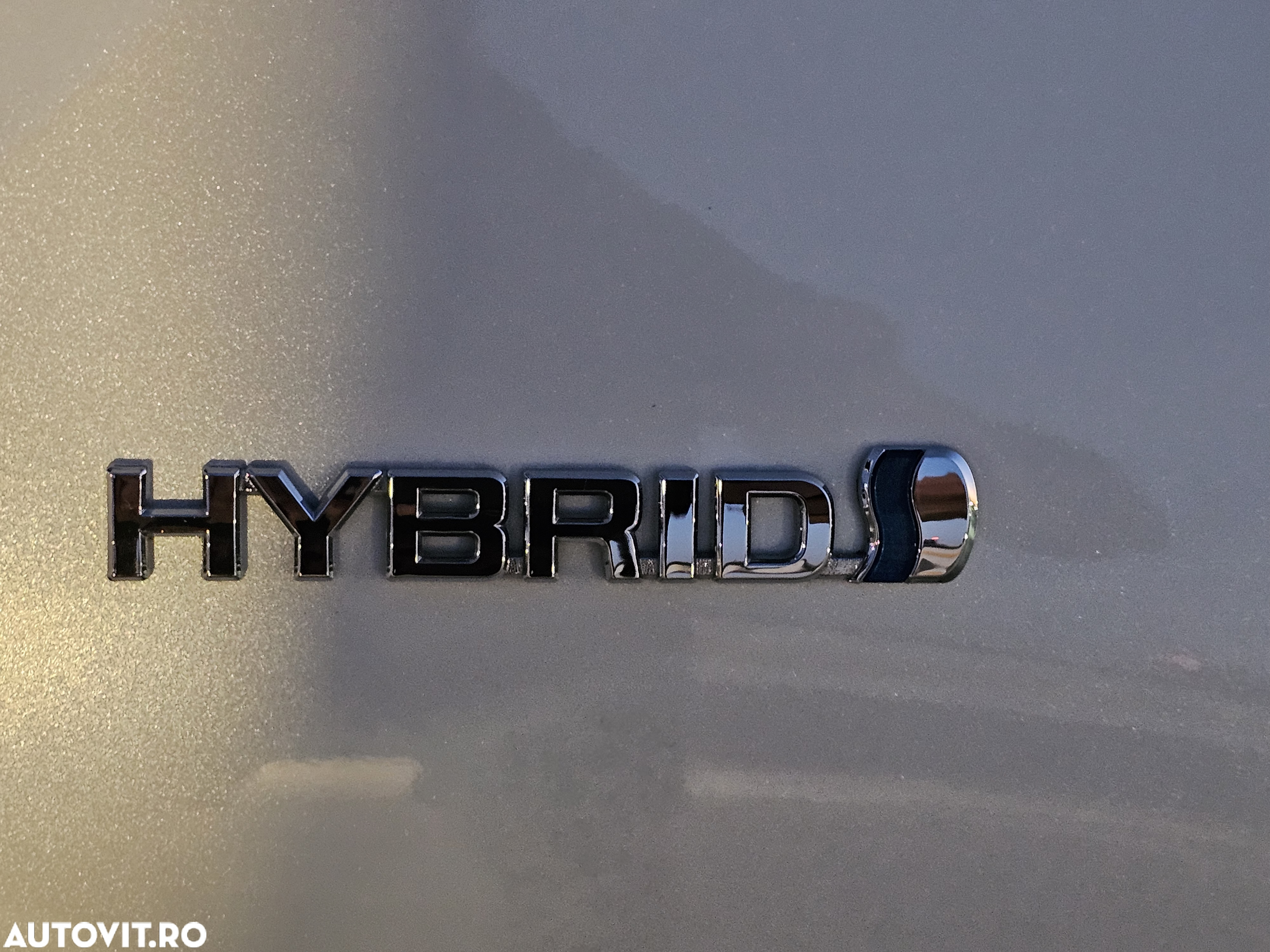 Toyota Prius 1.8 HSD Exclusive Plus - 11
