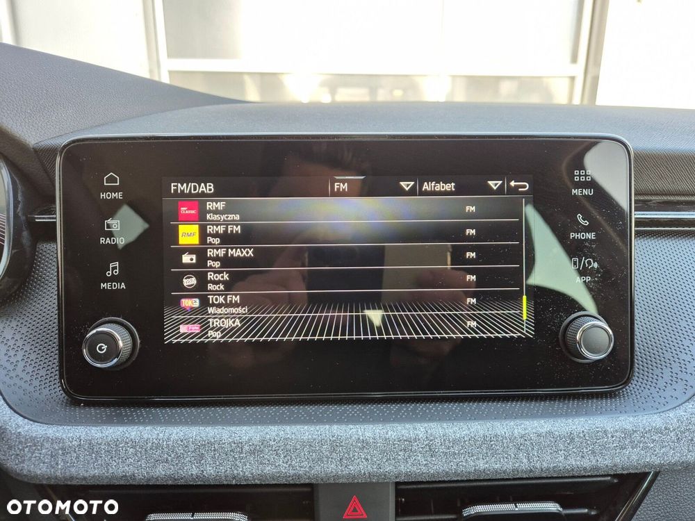 Skoda Kamiq 1.0 TSI Drive DSG - 25