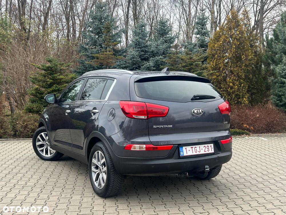 Kia Sportage 1.7 CRDI 2WD ISG Dream-Team Edition - 19
