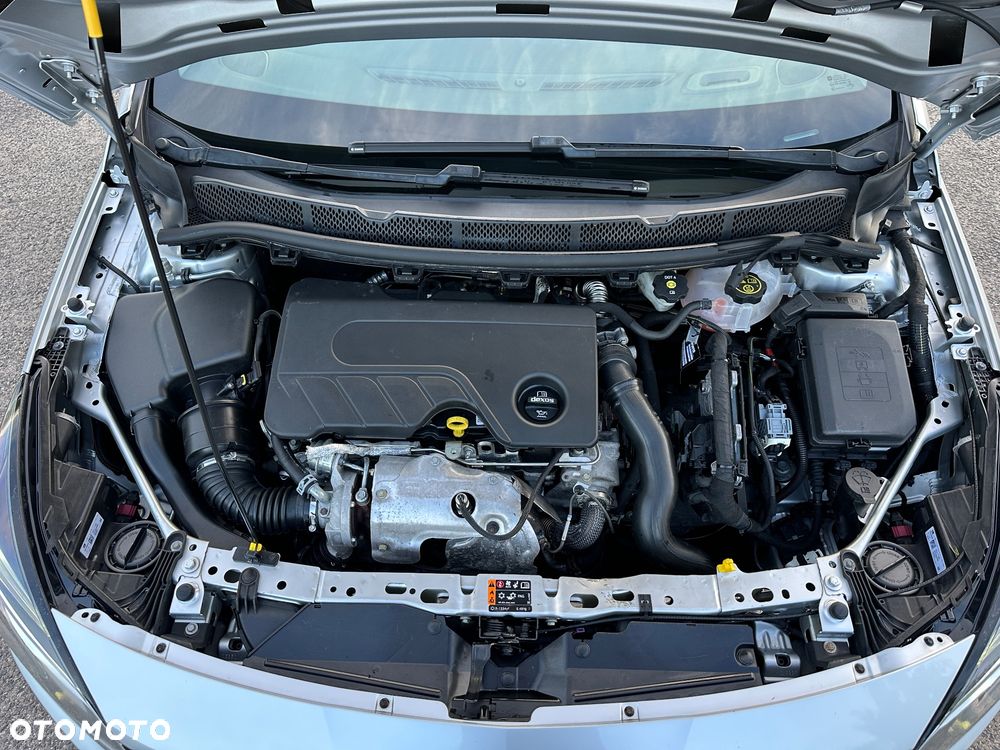 Opel Astra 1.6 CDTI Sport - 17