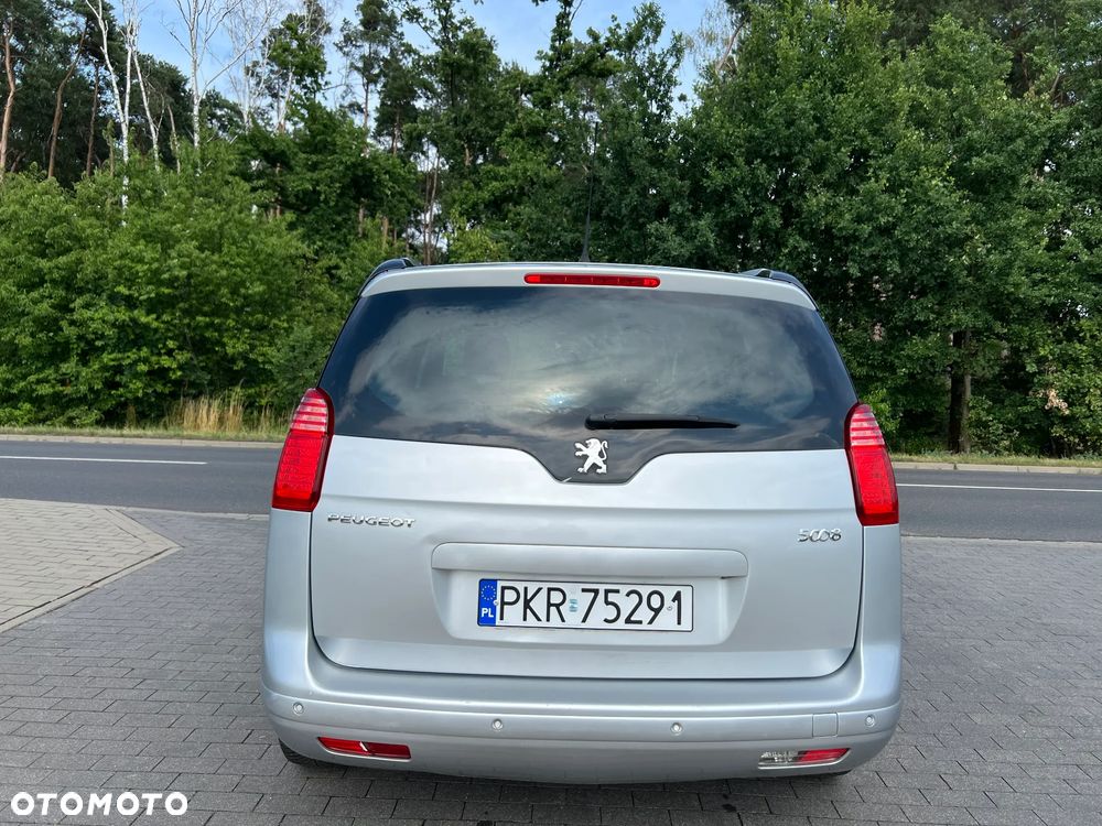 Peugeot 5008 - 7