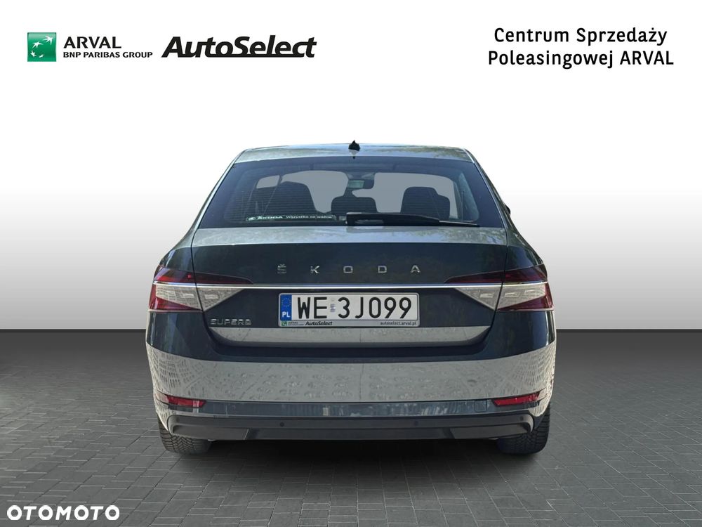 Skoda Superb 2.0 TSI Ambition DSG - 5
