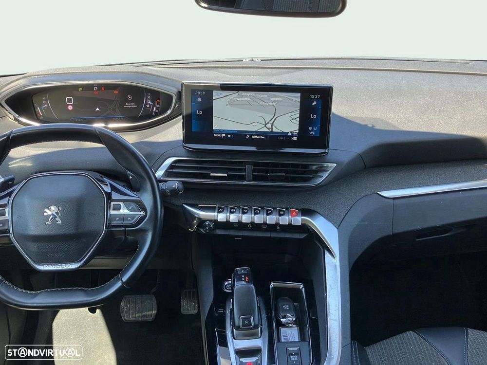 Peugeot 5008 1.5 BlueHDi Allure EAT8 - 9