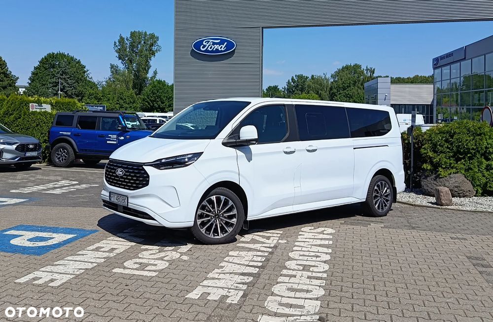 Ford Tourneo Custom 2.5 PHEV CVT 340 L2 Titanium X - 2
