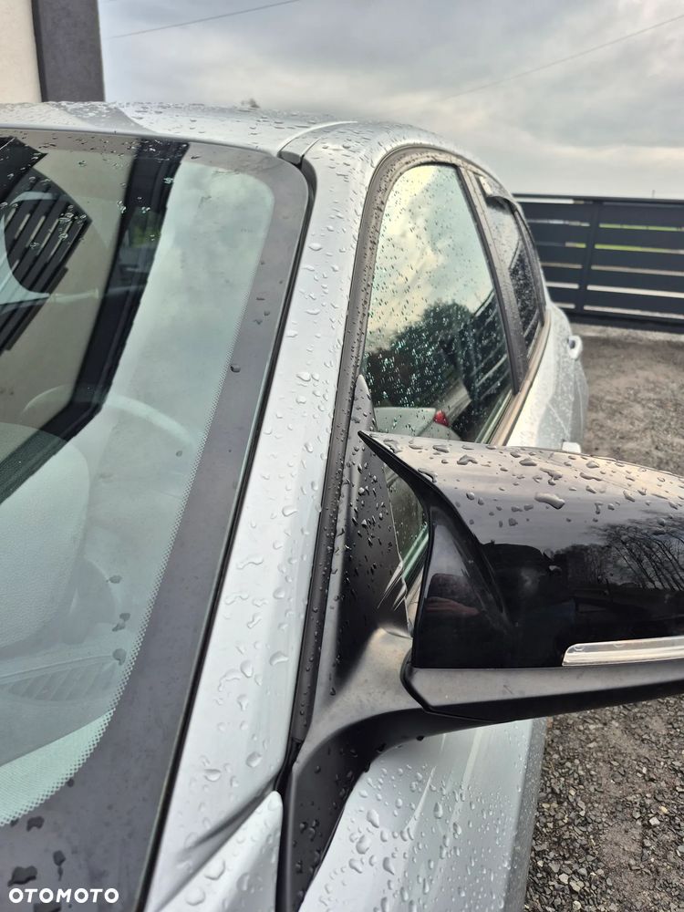 BMW Seria 1 114d Sport Line - 13