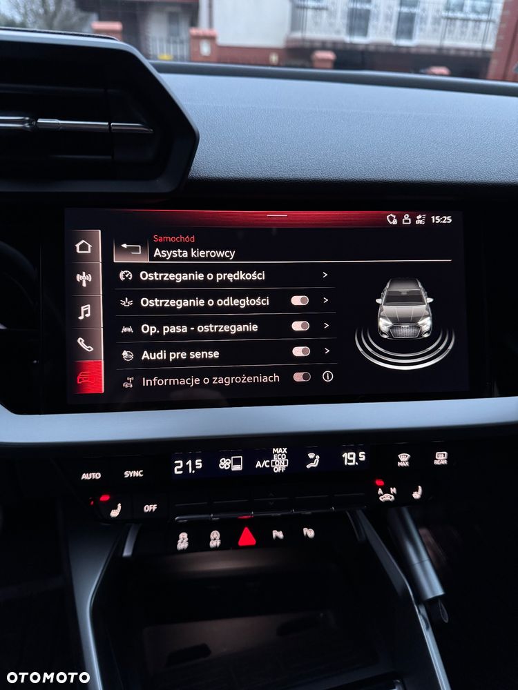 Audi A3 Sportback 35 TFSI S tronic - 19